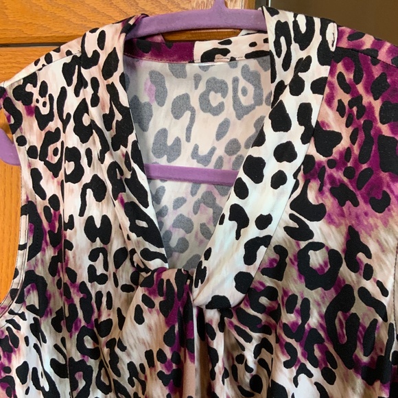 Calvin Klein Sleeveless Top Size 8 - Picture 4 of 5